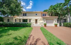 Villa – Miami sahili, Florida, Amerika Birleşik Devletleri. 2,039,000 €