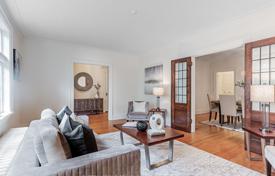 17 odalılar şehir içinde müstakil ev Old Toronto'da, Kanada. C$2,586,000
