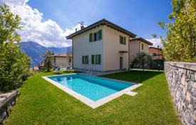 Villa – Como Gölü, Lombardiya, İtalya. 2,900 € haftalık
