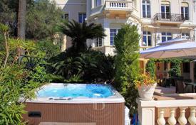 12 odalılar villa Cannes'da, Fransa. 16,500 € haftalık