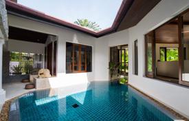 Villa – Surin Beach, Phuket, Tayland. $815,000