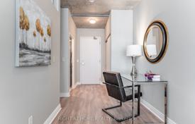 5 odalılar daire Old Toronto'da, Kanada. C$902,000