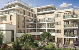 New residential complex with apartments Châtenay-Malabry'da, Fransa. Min.315,000 €