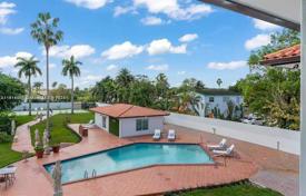 Şehir içinde müstakil ev – West End, Miami, Florida,  Amerika Birleşik Devletleri. $3,400,000