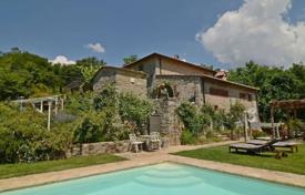 Villa – Gaiole In Chianti, Siena, Toskana,  İtalya. 1,100,000 €