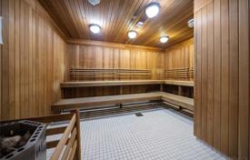 5 odalılar daire North York'da, Kanada. C$903,000