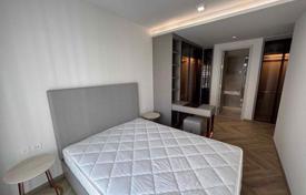 2 odalılar kondominyumda daireler Watthana'da, Tayland. $303,000