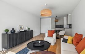 New residential complex with apartments Suresnes'da, Fransa. Min.946,000 €