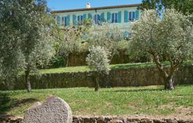 7 odalılar villa Mougins'de, Fransa. 2,490,000 €