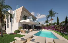 5 odalılar villa 287 m² Estepona'da, İspanya. 1,950,000 €