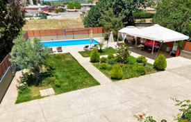 3 odalılar şehir içinde müstakil ev 140 m² Korinthia'da, Yunanistan. 280,000 €