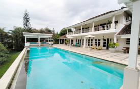 4 odalılar villa 1081 m² Beraban'da, Endonezya. $1,385,000