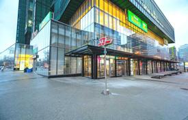 6 odalılar daire North York'da, Kanada. C$1,221,000