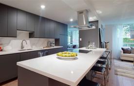 3 odalılar daire North York'da, Kanada. C$1,158,000