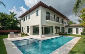 Villa – Miami, Florida, Amerika Birleşik Devletleri. $3,550,000