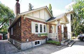 Şehir içinde müstakil ev – East York, Toronto, Ontario,  Kanada. C$1,540,000