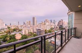 2 odalılar kondominyumda daireler Watthana'da, Tayland. $609,000