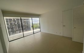 1 odalılar kondominyumda daireler 81 m² Miami'de, Amerika Birleşik Devletleri. $472,000