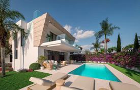 5 odalılar villa 458 m² Estepona'da, İspanya. 1,950,000 €