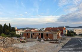 5 odalılar şehir içinde müstakil ev 137 m² Vodice'de, Hırvatistan. 540,000 €