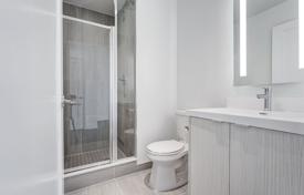 6 odalılar daire Etobicoke'de, Kanada. C$1,305,000