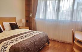 3 odalılar kondominyumda daireler Khlong Toei'de, Tayland. 3,140 € haftalık
