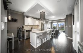 5 odalılar daire Etobicoke'de, Kanada. C$835,000