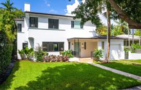Yazlık ev – Pine Tree Drive, Miami sahili, Florida,  Amerika Birleşik Devletleri. $1,396,000