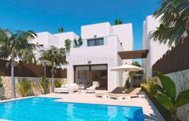 3 odalılar villa 131 m² Dehesa de Campoamor'da, İspanya. 488,000 €