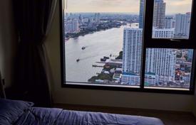 2 odalılar kondominyumda daireler Bangkok'da, Tayland. $558,000