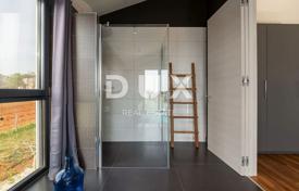 7 odalılar şehir içinde müstakil ev 454 m² Višnjan'da, Hırvatistan. 1,200,000 €