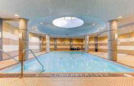 4 odalılar daire North York'da, Kanada. C$764,000