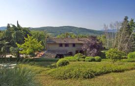 4 odalılar villa 430 m² Arezzo'da, İtalya. 1,700,000 €