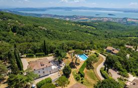 35 odalılar villa Passignano Sul Trasimeno'da, İtalya. 4,200,000 €