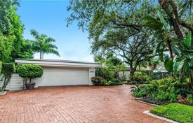 Yazlık ev – Fort Lauderdale, Florida, Amerika Birleşik Devletleri. $3,200,000