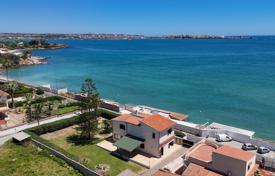 5 odalılar villa 230 m² Carrozziere'de, İtalya. 650,000 €