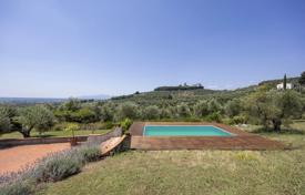 35 odalılar konak Monsummano Terme'de, İtalya. Price on request