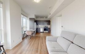 6 odalılar daire Scarborough'da, Kanada. C$1,020,000