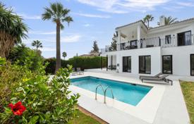 4 odalılar villa 248 m² Marbella'da, İspanya. 1,795,000 €