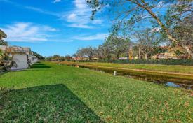 Şehir içinde müstakil ev – Plantation, Broward, Florida,  Amerika Birleşik Devletleri. $419,000