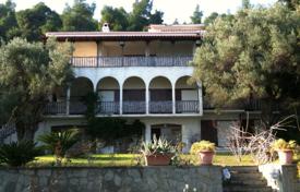8 odalılar şehir içinde müstakil ev 450 m² Halkidiki'de, Yunanistan. 4,000,000 €