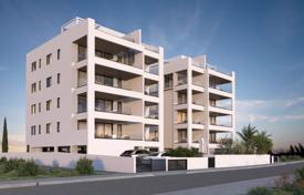 3 odalılar yeni binada daireler Larnaka'da, Kıbrıs. 590,000 €