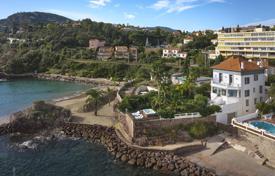 Villa – Mandelieu-la-Napoule, Cote d'Azur (Fransız Rivierası), Fransa. 7,500,000 €