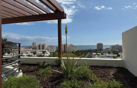 1 odalılar çatı dairesi 140 m² Los Cristianos'da, İspanya. 456,000 €
