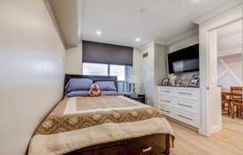 1 odalılar daire Etobicoke'de, Kanada. C$910,000