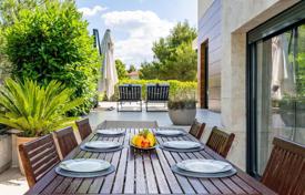 4 odalılar şehir içinde müstakil ev 172 m² Istria County'da, Hırvatistan. 690,000 €