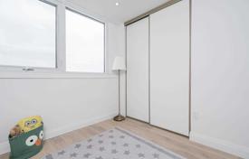 6 odalılar daire North York'da, Kanada. C$1,051,000