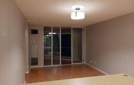 2 odalılar daire Queens Quay West'da, Kanada. C$858,000