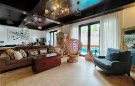 2 odalılar villa 200 m² Jalan Umalas'da, Endonezya. $323,000