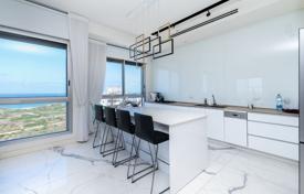 5 odalılar çatı dairesi 178 m² Hadera'da, İsrail. $2,113,000